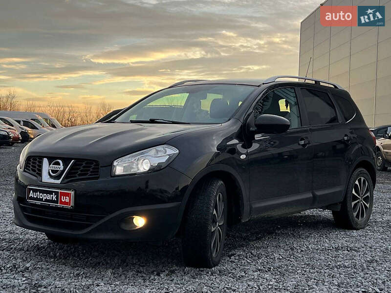 Позашляховик / Кросовер Nissan Qashqai+2 2012 в Львові