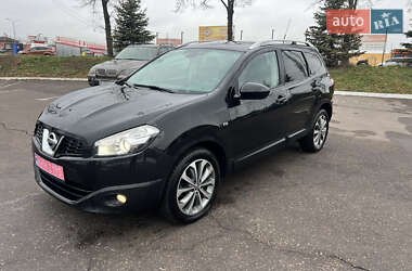 Позашляховик / Кросовер Nissan Qashqai+2 2010 в Рівному