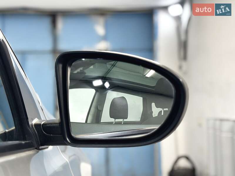 Позашляховик / Кросовер Nissan Qashqai+2 2010 в Стрию