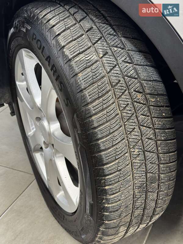 Позашляховик / Кросовер Nissan Qashqai+2 2010 в Стрию