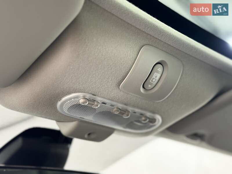 Позашляховик / Кросовер Nissan Qashqai+2 2010 в Стрию