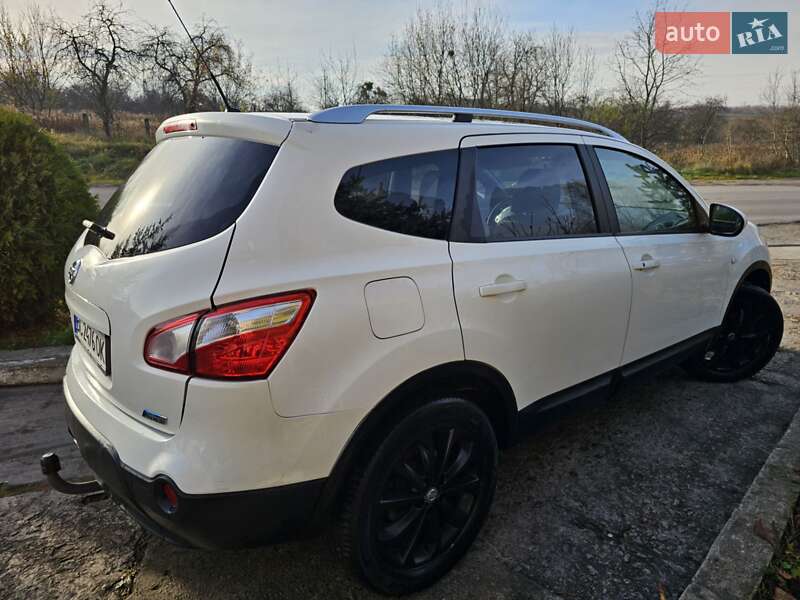 Позашляховик / Кросовер Nissan Qashqai+2 2010 в Новому Розділі фото 17 Позашляховик / Кросовер Nissan Qashqai+2 2010 в Новому Розділі