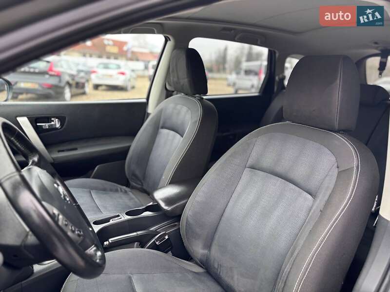 Позашляховик / Кросовер Nissan Qashqai+2 2010 в Коломиї
