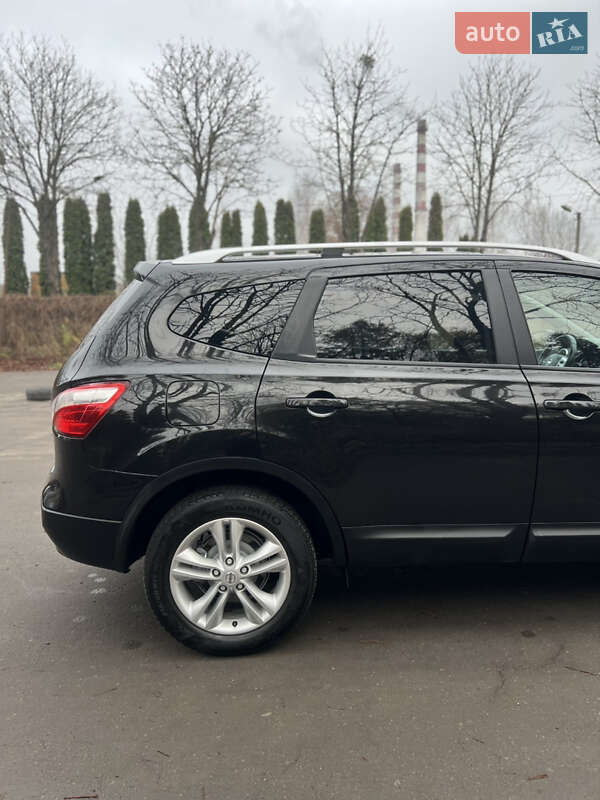 Внедорожник / Кроссовер Nissan Qashqai+2 2012 в Луцке фото 6 Внедорожник / Кроссовер Nissan Qashqai+2 2012 в Луцке