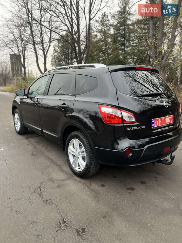 Внедорожник / Кроссовер Nissan Qashqai+2 2012 в Луцке фото 10 Внедорожник / Кроссовер Nissan Qashqai+2 2012 в Луцке