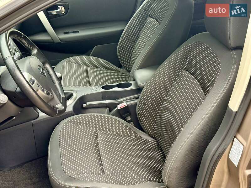 Внедорожник / Кроссовер Nissan Qashqai+2 2009 в Самборе