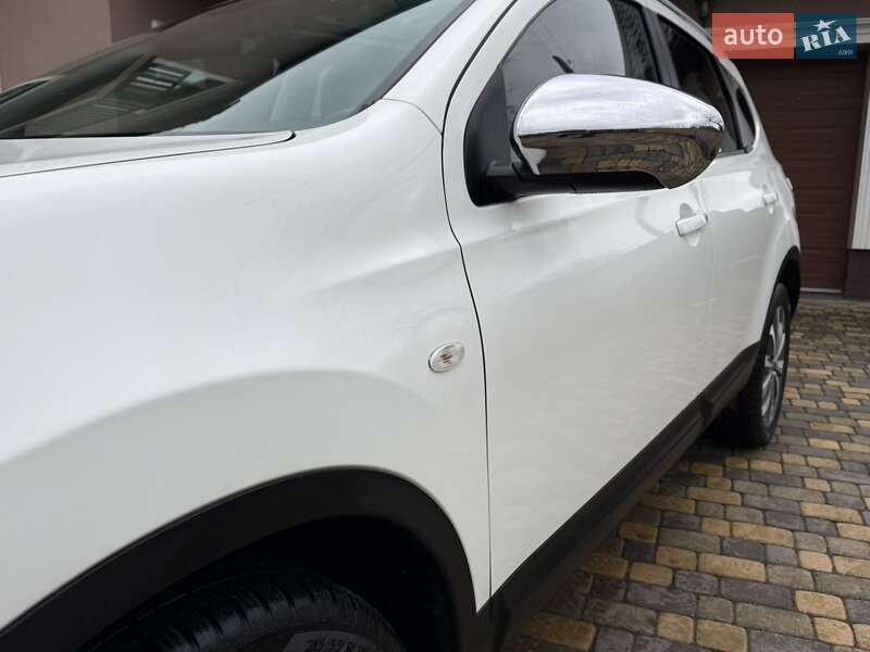 Внедорожник / Кроссовер Nissan Qashqai+2 2013 в Ивано-Франковске