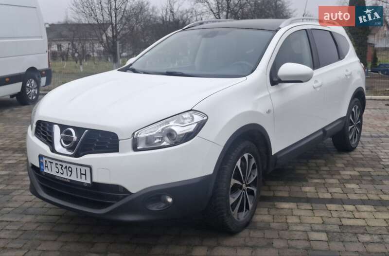 Внедорожник / Кроссовер Nissan Qashqai+2 2012 в Снятине