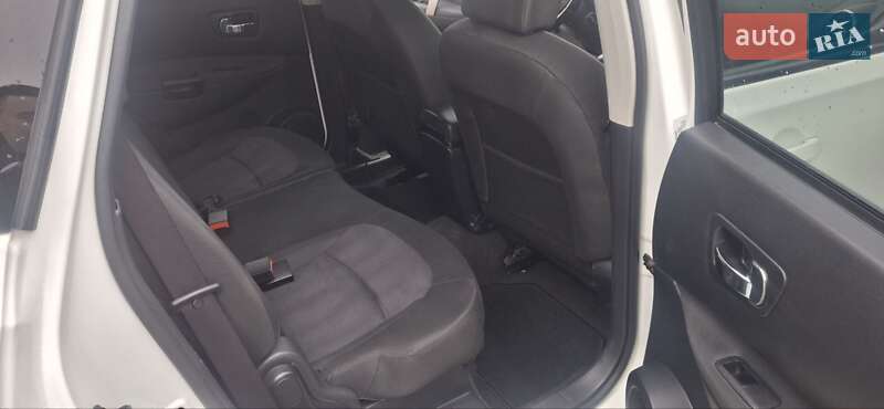 Внедорожник / Кроссовер Nissan Qashqai+2 2012 в Снятине