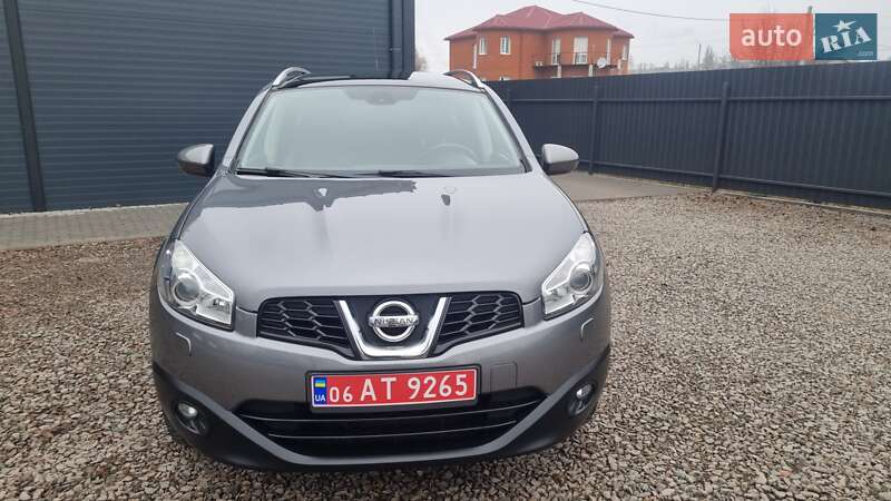Внедорожник / Кроссовер Nissan Qashqai+2 2011 в Коростене