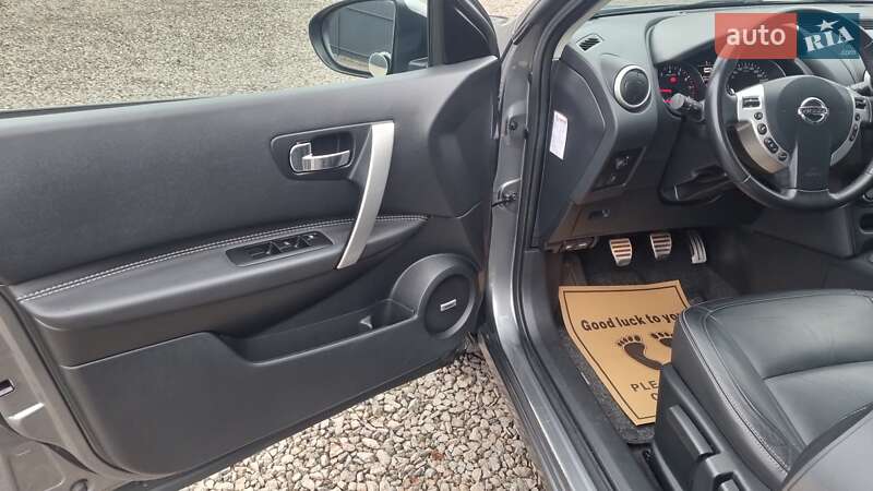 Внедорожник / Кроссовер Nissan Qashqai+2 2011 в Коростене