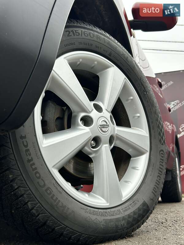 Позашляховик / Кросовер Nissan Qashqai+2 2011 в Сумах