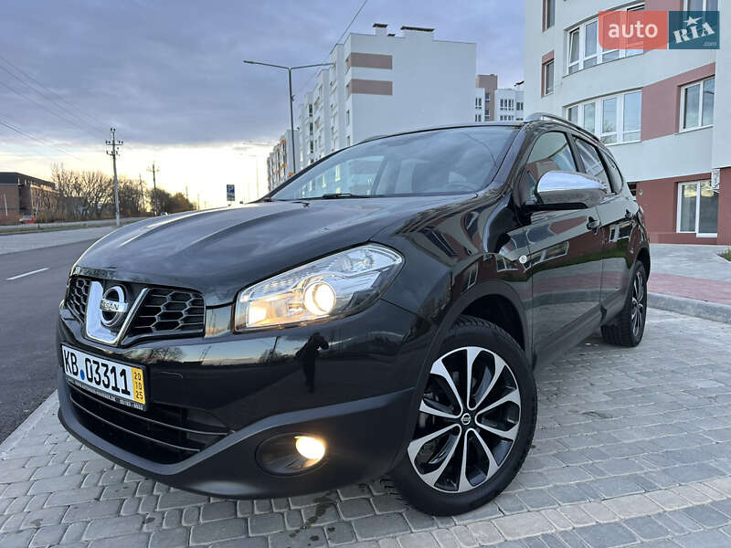 Позашляховик / Кросовер Nissan Qashqai+2 2011 в Вінниці