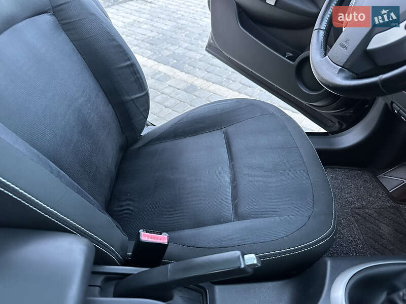 Позашляховик / Кросовер Nissan Qashqai+2 2011 в Вінниці