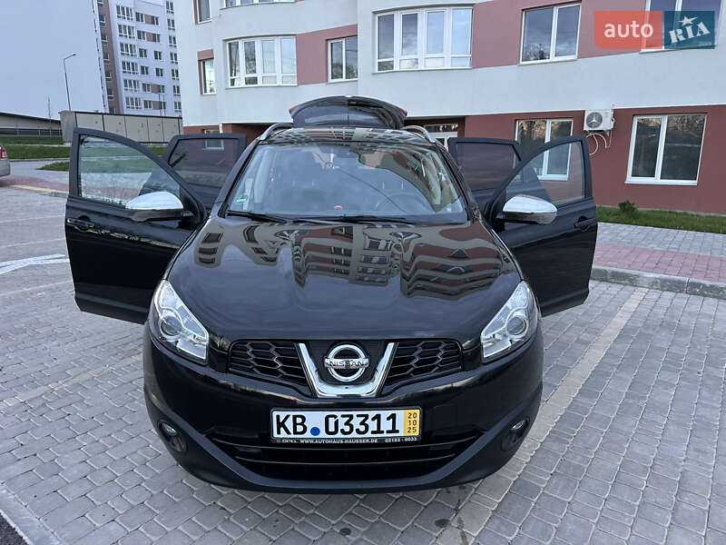 Позашляховик / Кросовер Nissan Qashqai+2 2011 в Вінниці