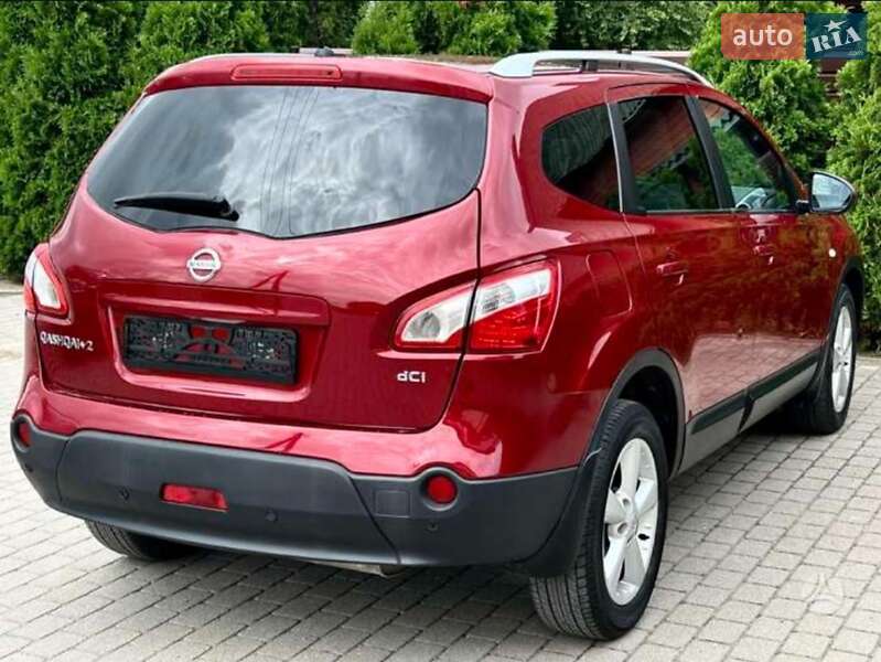 Внедорожник / Кроссовер Nissan Qashqai+2 2012 в Нетешине фото 4 Внедорожник / Кроссовер Nissan Qashqai+2 2012 в Нетешине
