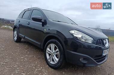 Внедорожник / Кроссовер Nissan Qashqai+2 2010 в Бучаче