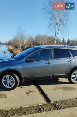 Внедорожник / Кроссовер Nissan Qashqai+2 2012 в Староконстантинове