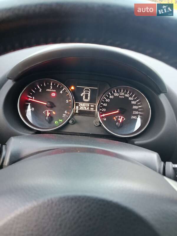 Внедорожник / Кроссовер Nissan Qashqai+2 2012 в Камне-Каширском