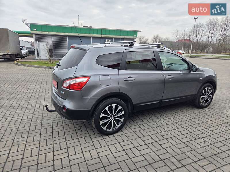 Внедорожник / Кроссовер Nissan Qashqai+2 2013 в Калуше
