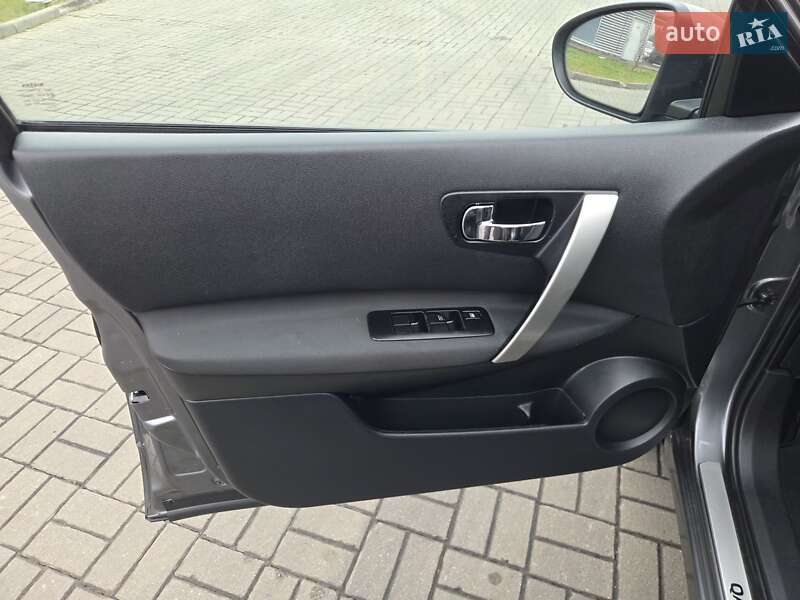 Внедорожник / Кроссовер Nissan Qashqai+2 2013 в Калуше