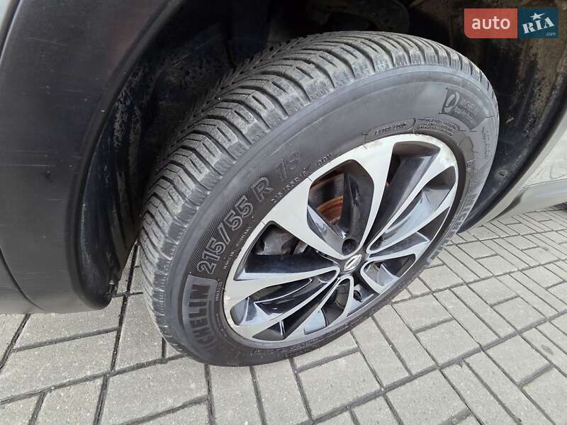 Внедорожник / Кроссовер Nissan Qashqai+2 2013 в Калуше