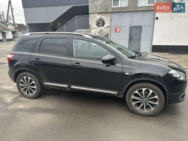 Внедорожник / Кроссовер Nissan Qashqai+2 2012 в Шепетовке