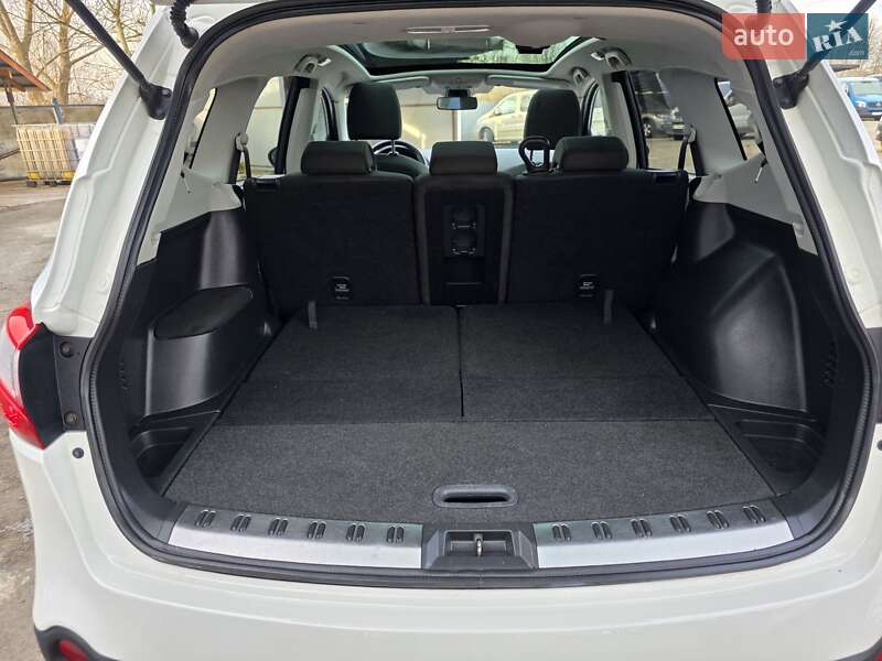 Внедорожник / Кроссовер Nissan Qashqai+2 2011 в Калуше