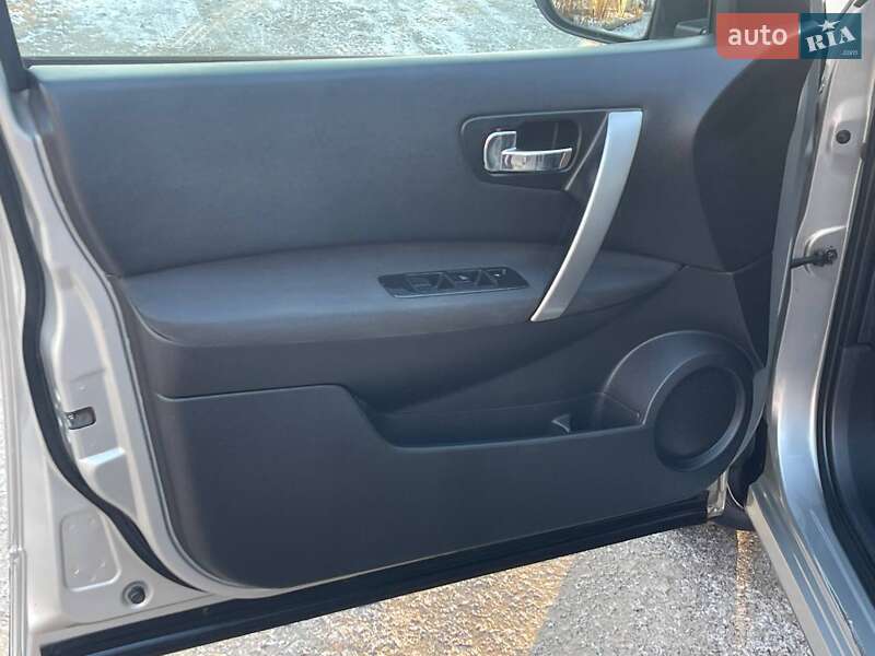 Внедорожник / Кроссовер Nissan Qashqai+2 2008 в Ровно фото 83 Внедорожник / Кроссовер Nissan Qashqai+2 2008 в Ровно