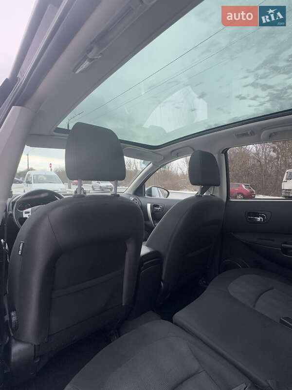 Позашляховик / Кросовер Nissan Qashqai+2 2011 в Луцьку