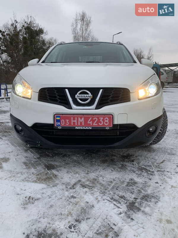Внедорожник / Кроссовер Nissan Qashqai+2 2013 в Дубно