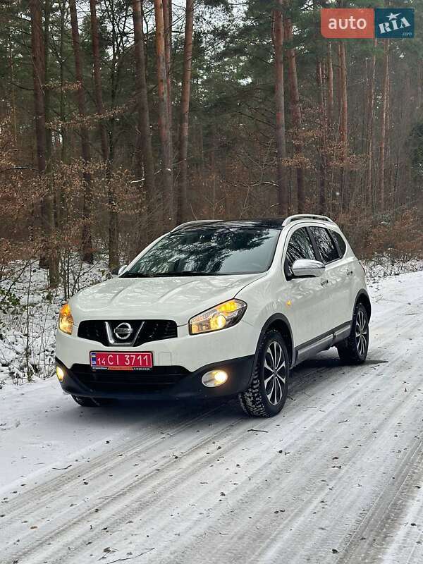 Внедорожник / Кроссовер Nissan Qashqai+2 2011 в Ивано-Франковске