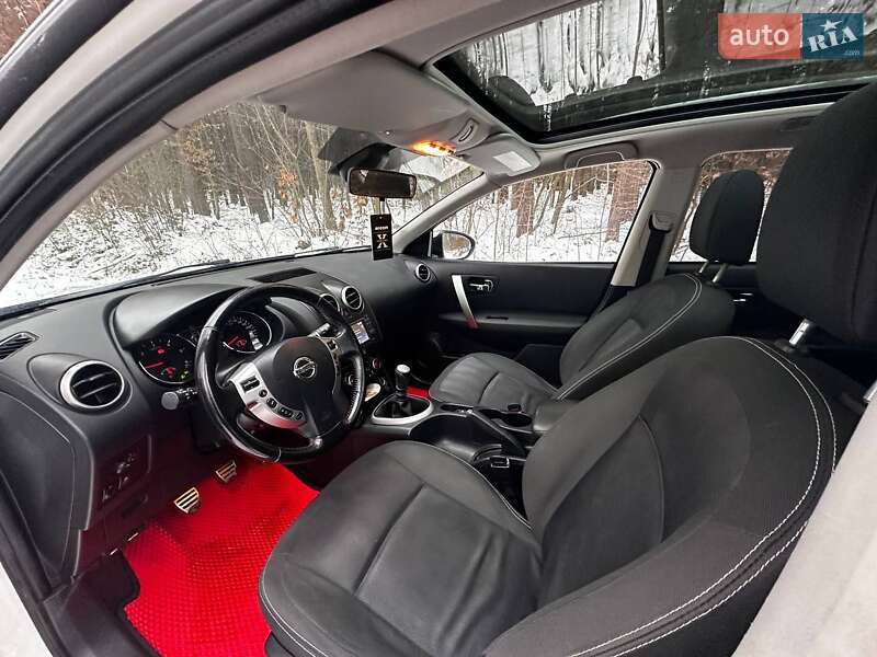 Внедорожник / Кроссовер Nissan Qashqai+2 2011 в Ивано-Франковске