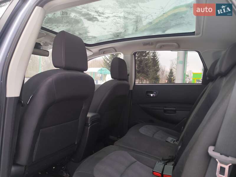Внедорожник / Кроссовер Nissan Qashqai+2 2011 в Звягеле
