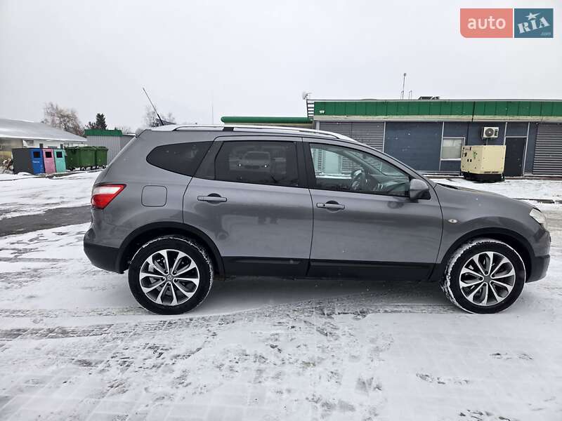 Позашляховик / Кросовер Nissan Qashqai+2 2012 в Калуші