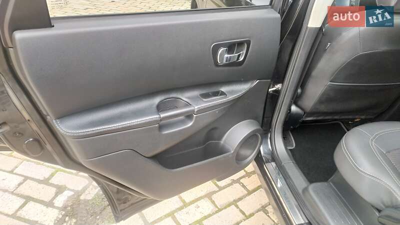 Внедорожник / Кроссовер Nissan Qashqai+2 2011 в Белой Церкви