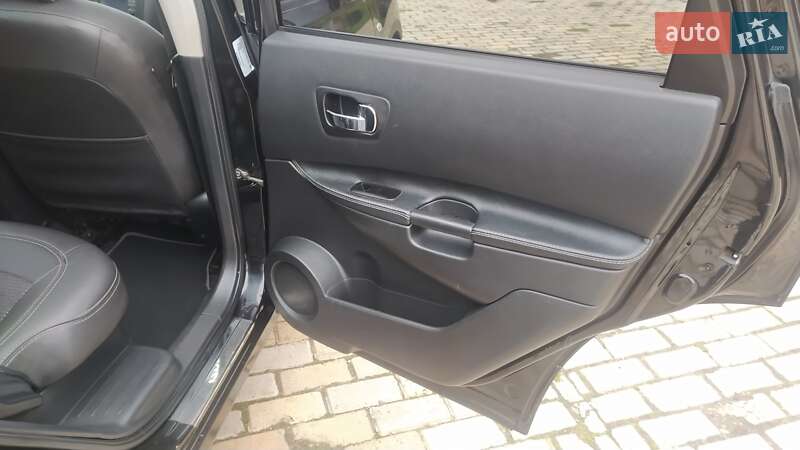 Внедорожник / Кроссовер Nissan Qashqai+2 2011 в Белой Церкви