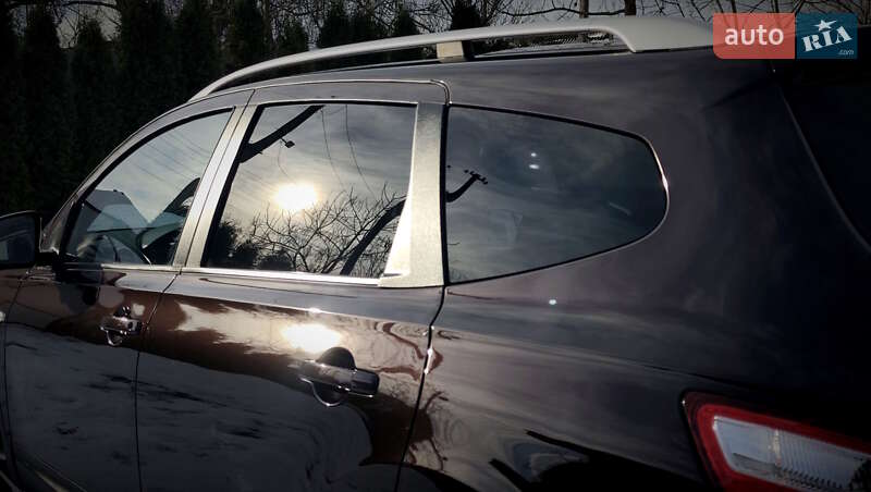 Внедорожник / Кроссовер Nissan Qashqai+2 2012 в Кременчуге фото 96 Внедорожник / Кроссовер Nissan Qashqai+2 2012 в Кременчуге
