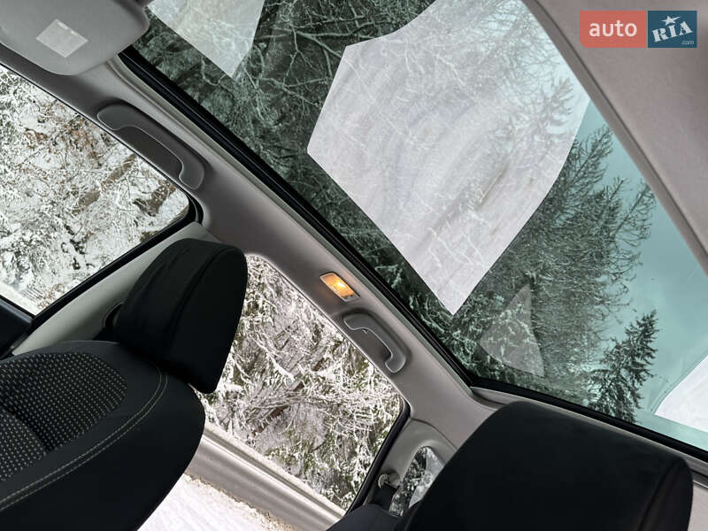 Позашляховик / Кросовер Nissan Qashqai+2 2009 в Міжгір'ї