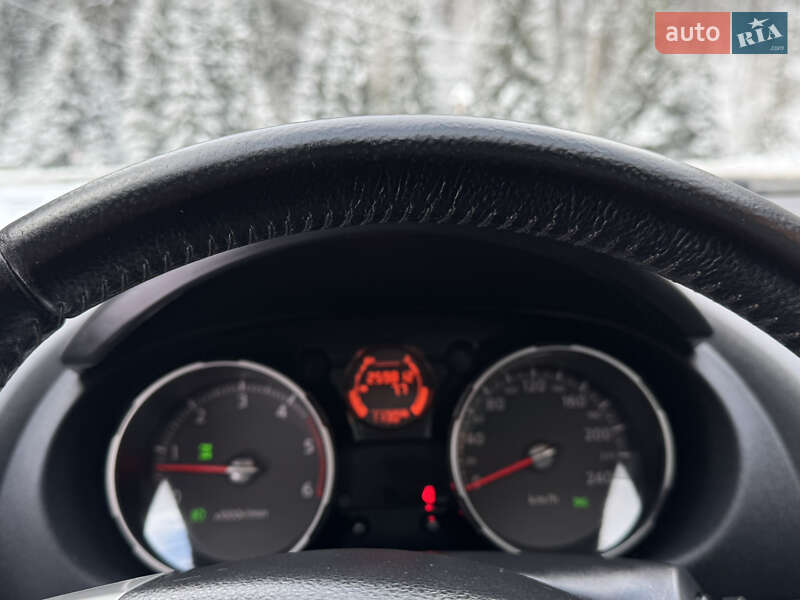Позашляховик / Кросовер Nissan Qashqai+2 2009 в Міжгір'ї