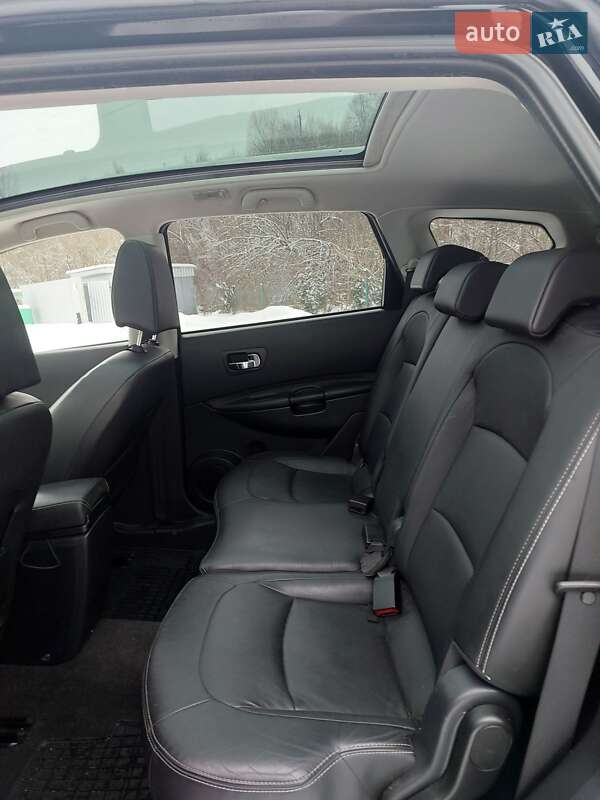 Внедорожник / Кроссовер Nissan Qashqai+2 2009 в Турке фото 29 Внедорожник / Кроссовер Nissan Qashqai+2 2009 в Турке