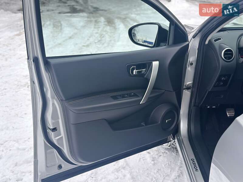 Внедорожник / Кроссовер Nissan Qashqai+2 2011 в Луцке фото 14 Внедорожник / Кроссовер Nissan Qashqai+2 2011 в Луцке