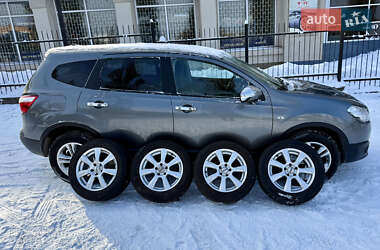 Внедорожник / Кроссовер Nissan Qashqai+2 2011 в Ровно