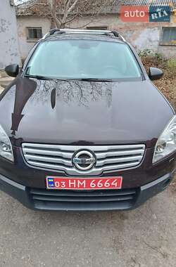 Позашляховик / Кросовер Nissan Qashqai+2 2009 в Золотоноші