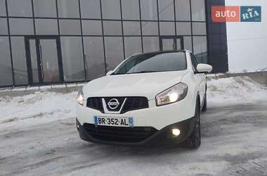 Внедорожник / Кроссовер Nissan Qashqai+2 2012 в Тернополе