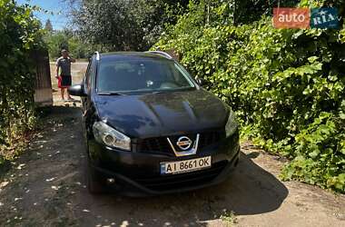 Внедорожник / Кроссовер Nissan Qashqai+2 2010 в Пятихатках