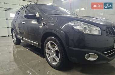 Внедорожник / Кроссовер Nissan Qashqai+2 2011 в Ивано-Франковске
