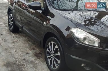 Позашляховик / Кросовер Nissan Qashqai+2 2012 в Івано-Франківську