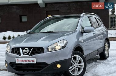 Внедорожник / Кроссовер Nissan Qashqai+2 2010 в Сумах