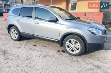 Внедорожник / Кроссовер Nissan Qashqai+2 2010 в Хмельнике
